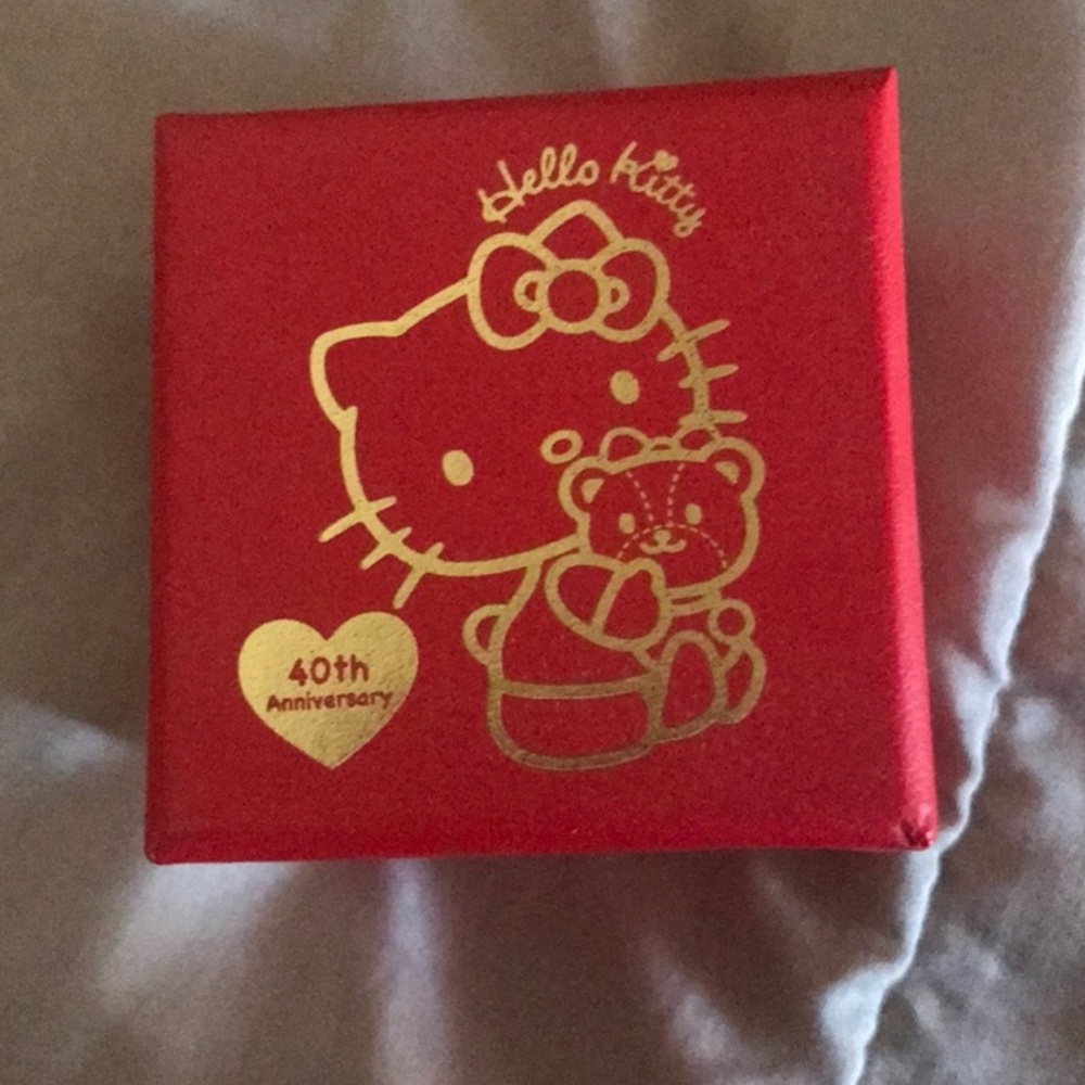 HELLO KITTY LIMITED EDITION DANGLE EARRINGS